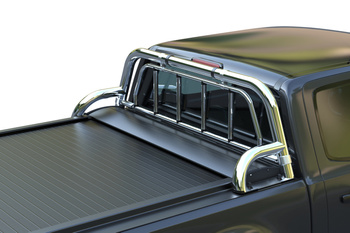 Jednoduché stříbrné chromované lemování zavazadlového prostoru + mřížka chladiče Isuzu D-Max