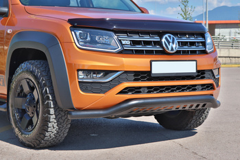 Nissan Navara orurowanie przednie KOMO rury kangur