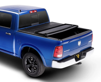 Extang Trifecta tri-fold pokrywa paki Toyota Hilux 2015–2025 DC